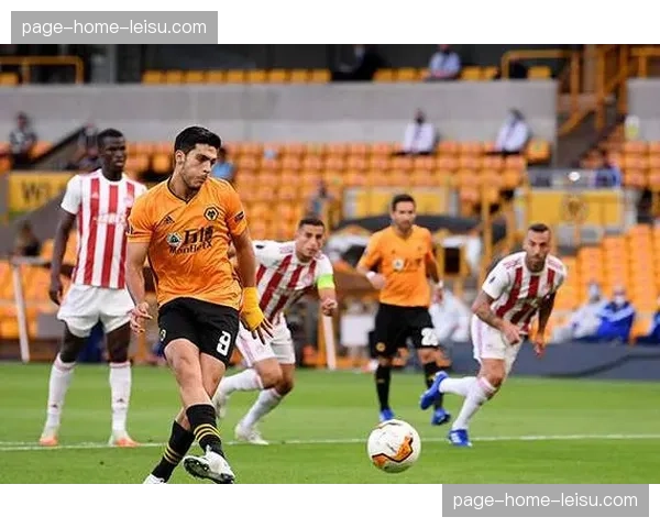 狼队反击效率虽低但把握关键机会，罗德里戈戈麦斯巧射显功底